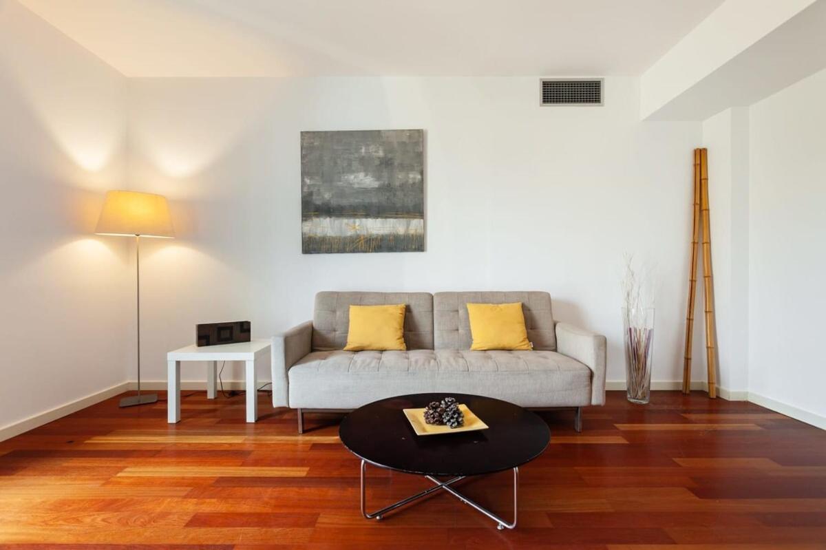 Placa Catalunya Luxurious 2bedroom With Balcony Appartamento